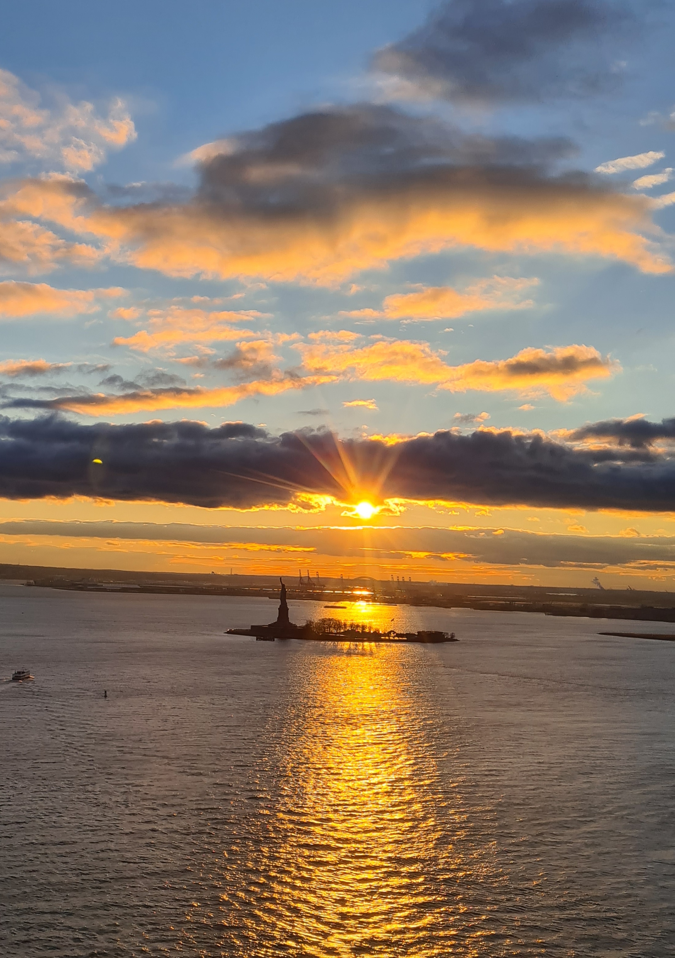 Image of Helicopter Tour NYC - 15 Minutes  review